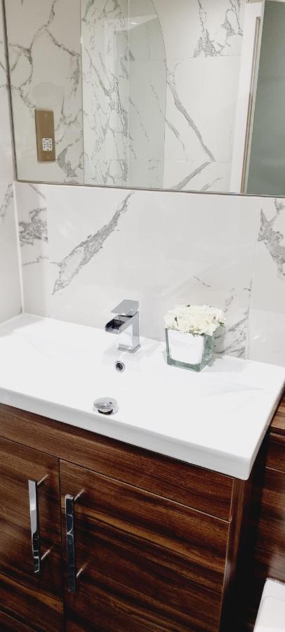 Double King Suite, Canary Wharf Waterfront Λονδίνο Εξωτερικό φωτογραφία